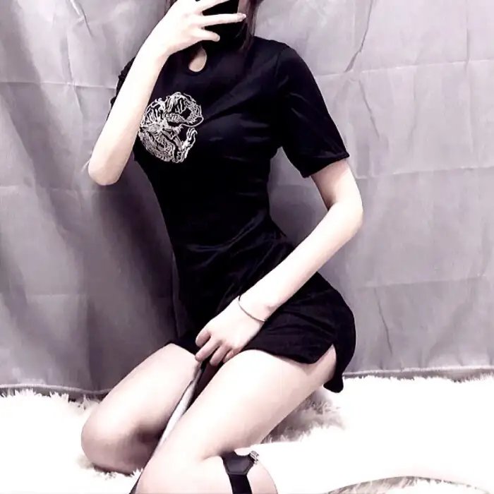 一个唱，一个不唱